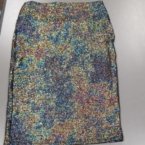 LuLaRoe Dresses & Skirts - NWOT Lularoe Oil Slick Cassie size S